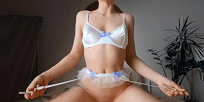 Striptease and Cum in Mouth, What Could Be Better This Evening?