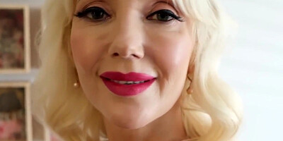 Victoria Sweet And Sweet Ass In Toy Time For