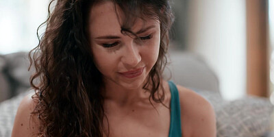 GirlsWay - Caring MILF Silvia Saige Teaches Petite Stepdaughter Liz Jordan About Sex - Part 1/2