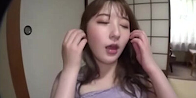 01828,Sensual play of Asian beauty