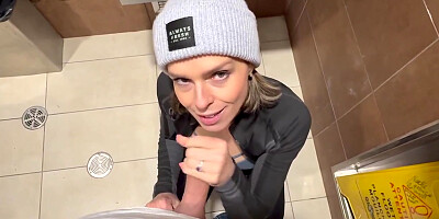Begs For Creampie During Sneaky Hookup In Public Washroom