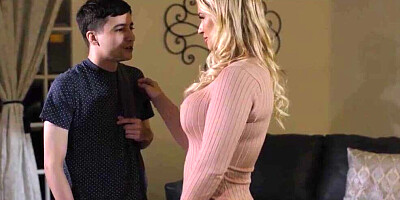 Rachael Cavalli - Hot Horny Stepmom