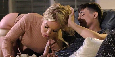 Rachael Cavalli - Hot Horny Stepmom