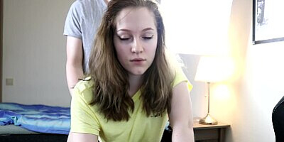 Gamer girl tries to play while getting fucked