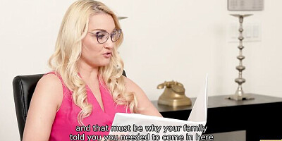 American sex scene with sex hungry Juilie Robbie from Mature 4k