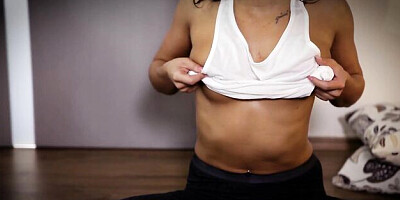 Watch enchanting Vanessa Decker's smut