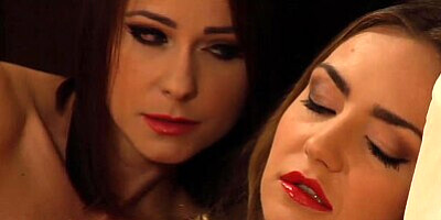 Hot Lesbian Madame Orgasms From Fingering With Girl