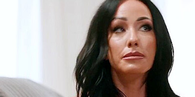 Jennifer White In Lesbian Teen 18+ Sabotaging Her Milf Stepmoms Sale Attempts