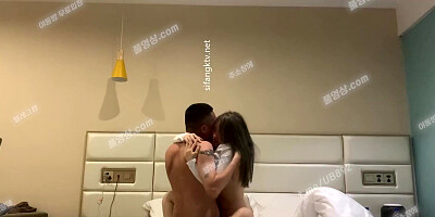 4569 중국 작가 박으려는 남자와 막으려는 여자 1 텔레 UB892