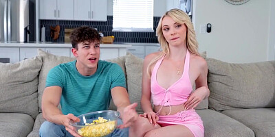 Joyful Stepsister Fucks Big Male Pole Stepbro With Cecelia Taylor And Petite Teen