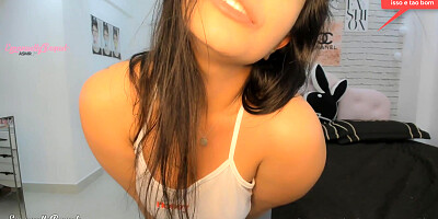 Marvelous black-haired having an outstanding climax with her hitachi and spurting in her sopping yoga trousers