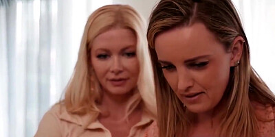 Serene Siren And Charlie Fordes Blonde Porn By