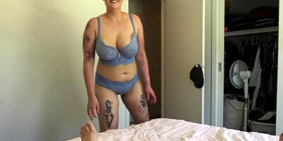 Hairy lesbian orgasms during cunnilingus and anal fingering