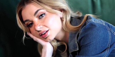 Takes The Biggest Cock Of Her Life With 18 Years And Demi Hawks