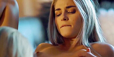 Mona Wales - Blonde Lesbian Passionately Licked The Shaved Pussy Of Gorgeous Nikki