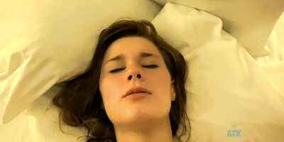 Bubbly Alaina Dawson at facial smut