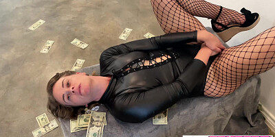 Make it rain - This hot slut is my personal slave