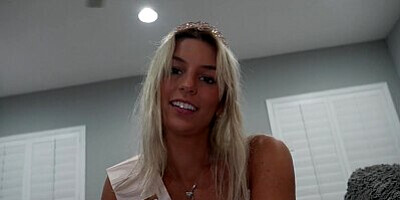 18 Year Old High School Senior Celebrates 18th Birthday With A Huge Facial!