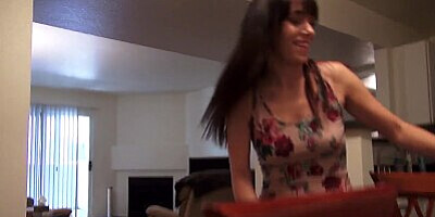 Amateur MILF audition trying to break the couch