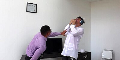 I FUCK MY BOSS'S DAUGHTER BEHIND HIS BACK IN HIS LABORATORY