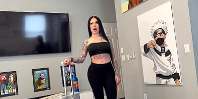 My hot step sister wants to get in my bed half-naked, Lacey Jane & Teddy Tarantino