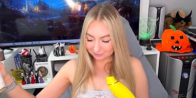 Real Orgasm Of A Hot Blonde