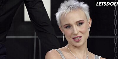 Italian Beauty Gets Her Ass Absolutely Wrecked - HER LIMIT