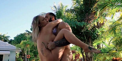 MILF Hunter: European loves big black dick James Angel