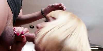 Astonishing blonde girlfriend Mellanie Monroe fucked in the kitchen