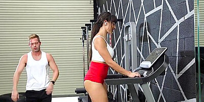 Sasha Pearl And Random Guy In Sweaty Milf Teases A Into Fucking Her Pussy Hard