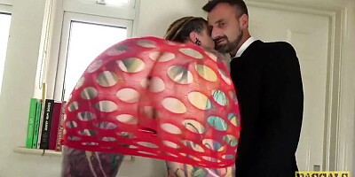 Divine Pascal White - tattoo trailer - Pascals Subsluts