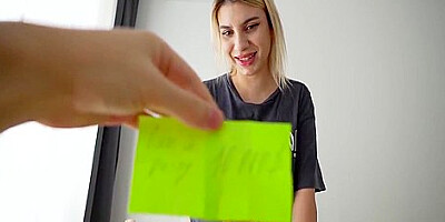 Stepmom Loses Pussy in TikTok Game