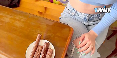 Made My Stepsis Squirt Or Why You Need To Wipe The Table Before Eating!