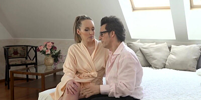 After shower blonde has affair with boyfriend's dad