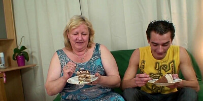 Shy Fat Blonde GILF Sucks Son-in-Law's Cock