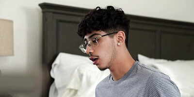 Awesome busty blonde Bunny Madison fucked in the missionary pose