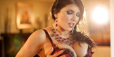 Winsome Romi Rain at pornstar clip