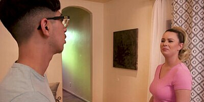 Nerdy Boy Gets To Try Anal Sex On Hot Babysitter's Amazing Ass! HARD ROUGH POUNDING