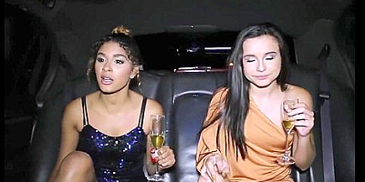 Pretty Babes And Rubbing Cunts On New Years Eve With Kharlie Stone And Kymberlee Anne