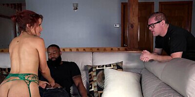 Thick Redhead MILF Elise London Enjoy Friends Big Black Cock