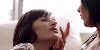 Gorgeous brunettes enjoy hot lesbian sex