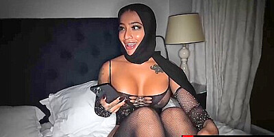 Beautiful Babe Yasmina Invites Bbc For Wild Sex