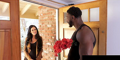 Booming Cougar BBC Hardcore Fucked By Neighbour - Jamie Michelle - DogfartNetwork