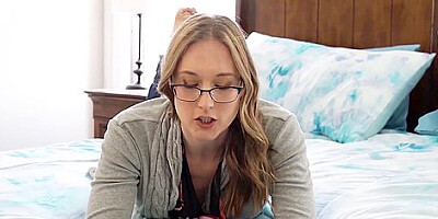 Nerdy Stepmom Masturbates And Gets Banged By Innocent Stepson Joshu With Ophelia Kaan