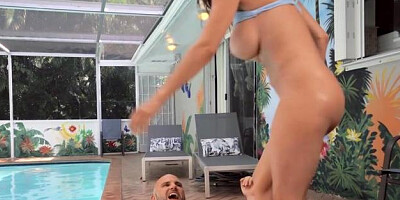 BRAZZERS Exxtra: Alexis Fawx tongue kissing