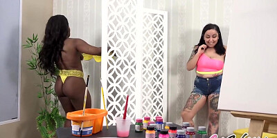 Curvy Interracial Lesbian Lovers Delight In Pleasuring Each Other’s Pussies And Asses