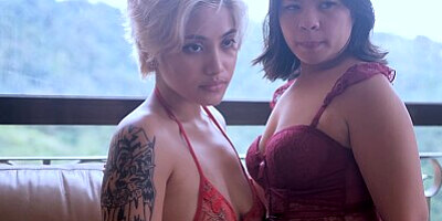pinay lesbians smoking and scissoring [collab with Le Slicks]