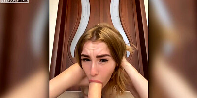 ANAL VIBRATION AND BLOWJOBS ARE GOOD FOR GETTING ME IN THE MOOD IN THE MORNING