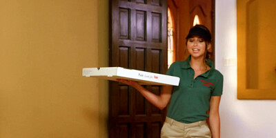 Big-boobied MILF has an affair with pizza courier