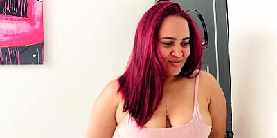 Vanessa enters a motel to be fucked in various positions by a mature man. Real Colombian sex